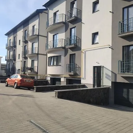 Apartments Domovik Bertalona Luxury Comfort Mukacheve Exterior photo