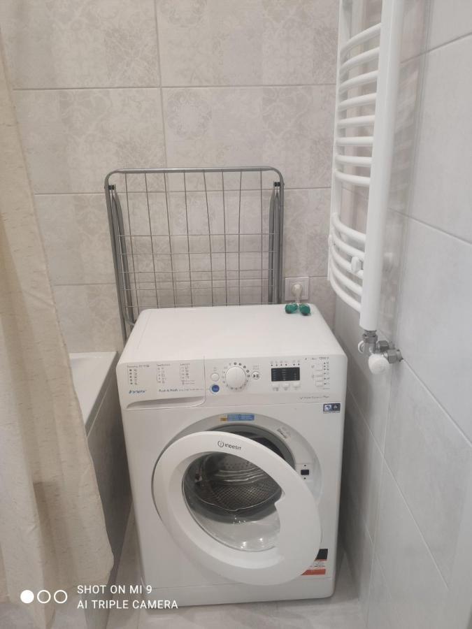 Apartment Domovik Bertalona Luxury Comfort Mukacheve